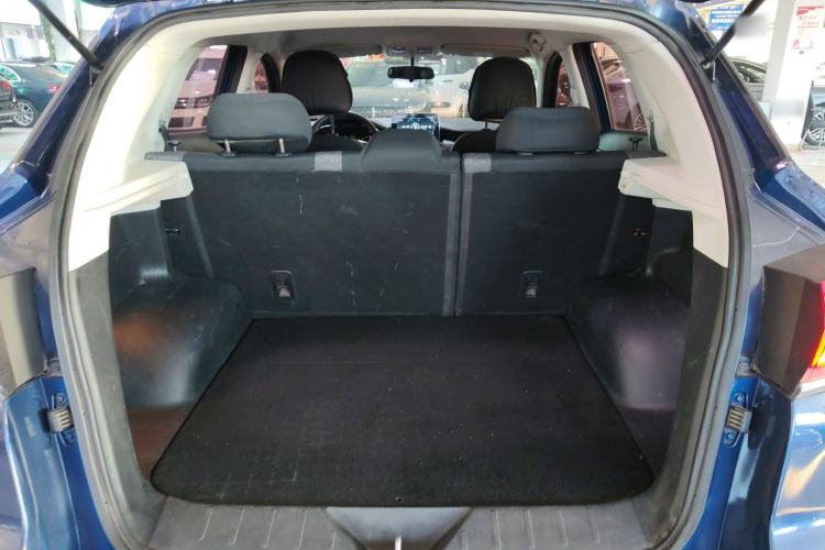 Used BAIC Beijing X5 2018 1.5T Manual Advance Version China V Trunk