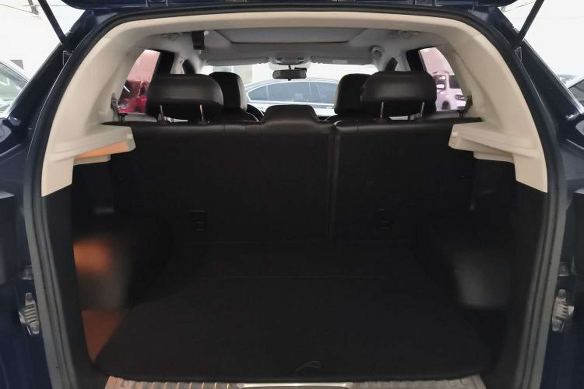 Used BAIC Beijing X5 2018 1.5T CVT Elite Version National V Trunk