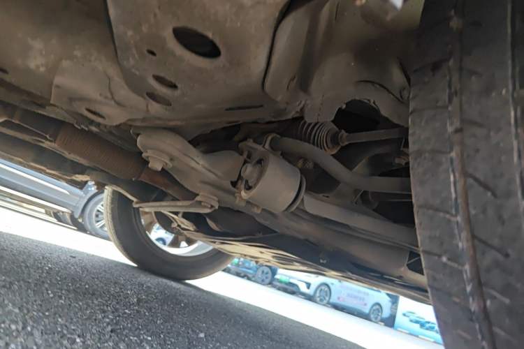 Used BAIC Beijing X5 2018 1.5T CVT New Smart Version China V Emission Standard Chassis Front Right