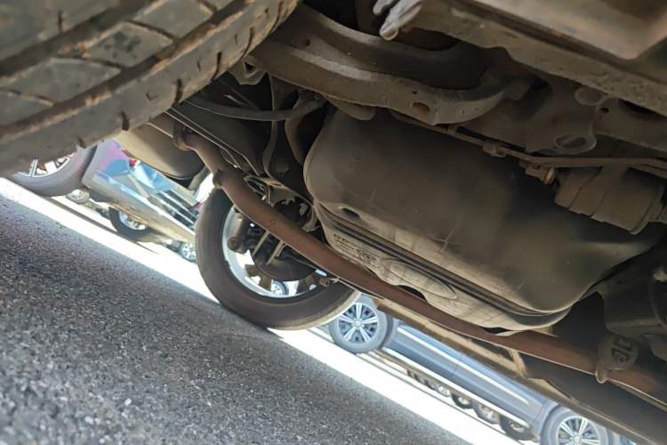 Used BAIC Beijing X5 2018 1.5T CVT New Smart Version China V Emission Standard Chassis Rear Right