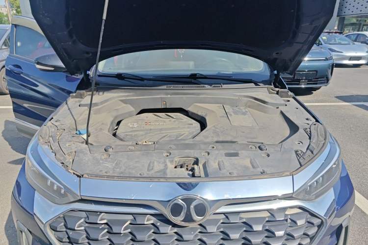 Used BAIC Beijing X5 2018 1.5T CVT New Smart Version China V Emission Standard Engine Bay
