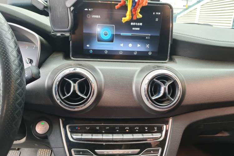 Used BAIC Beijing X5 2018 1.5T Manual Advance Version China V Audio And AC Panel