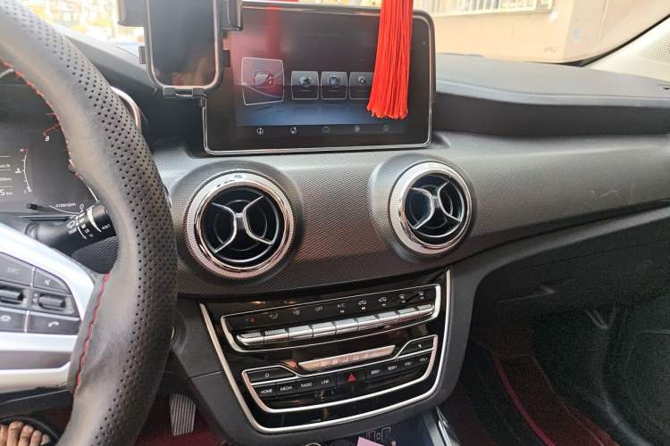 Used BAIC Beijing X5 2018 1.5T Manual Advance Version China V Audio And AC Panel