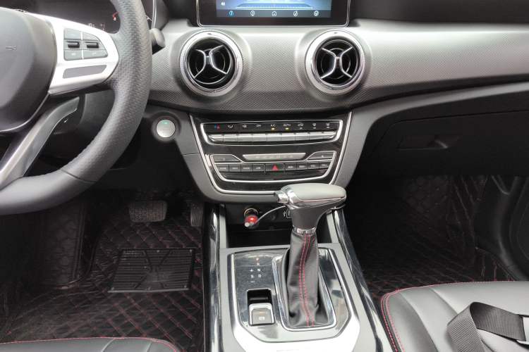 Used BAIC Beijing X5 2018 1.5T CVT Elite Version National V Audio And AC Panel