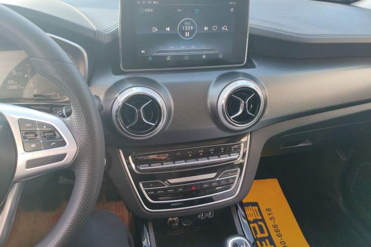 Used BAIC Beijing X5 2018 1.5T Manual Advance Version China V Audio And AC Panel