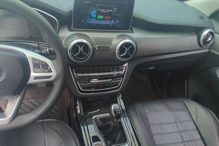 Used BAIC Beijing X5 2018 1.5T Manual Advance Version China V Center Console