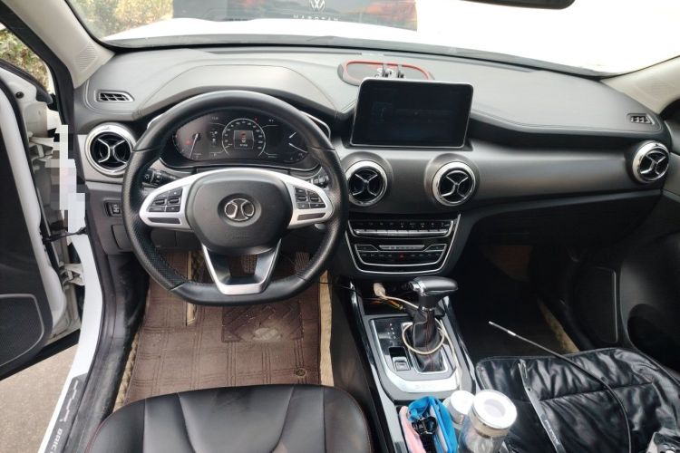 Used BAIC Beijing X5 2018 1.5T CVT New Smart Version China V Emission Standard Center Console