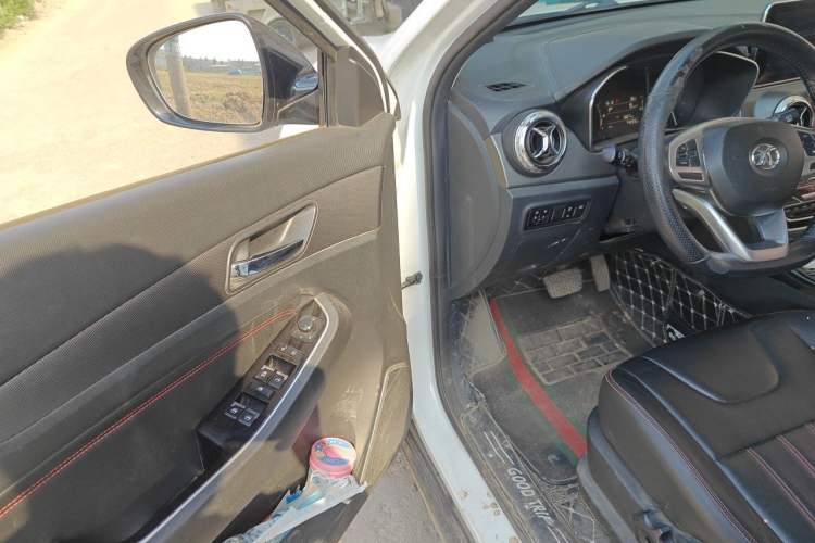 Used BAIC Beijing X5 2018 1.5T CVT Elite Version National V Driver Seat
