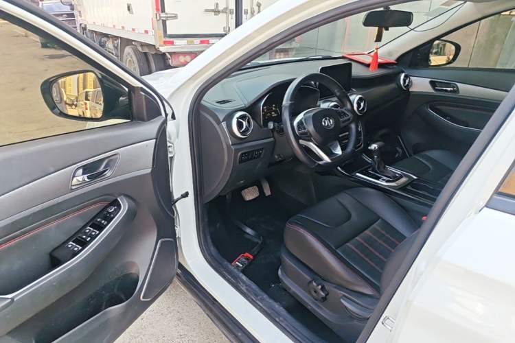 Used BAIC Beijing X5 2018 1.5T CVT Elite Version National V Driver Seat