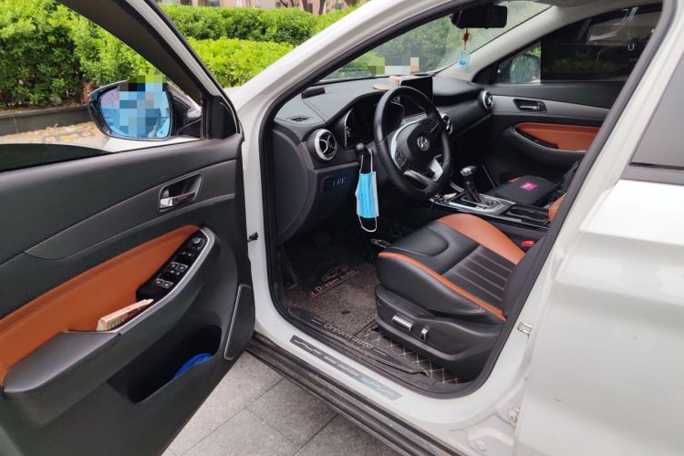 Used BAIC Beijing X5 2018 1.5T CVT New Smart Version China V Emission Standard Driver Seat