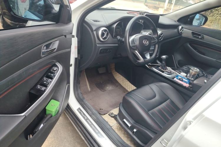 Used BAIC Beijing X5 2018 1.5T CVT New Smart Version China V Emission Standard Driver Seat