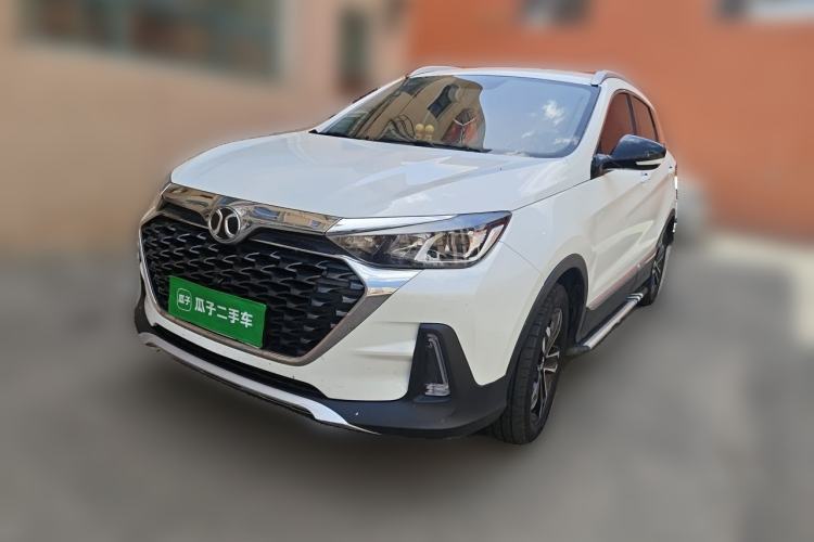 Used BAIC Beijing X5 2018 1.5T Manual Advance Version China V Guazi used car, China used car export, Used car for sale, Used  cars, Cheapest cars for sale