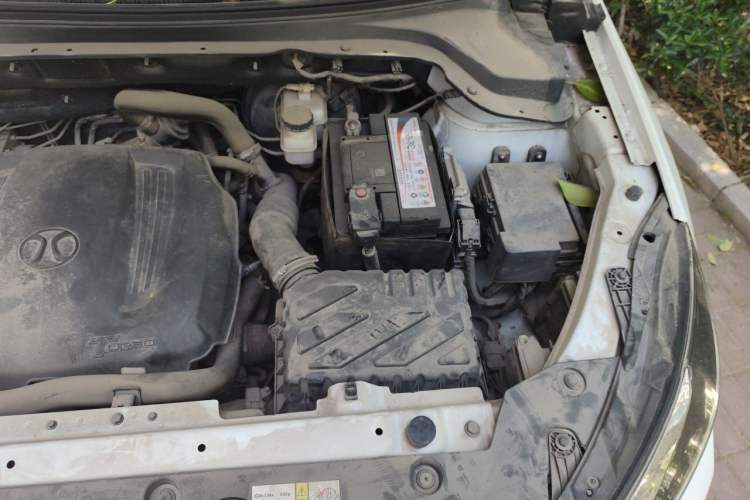 Used BAIC Beijing X5 2018 1.5T Manual Advance Version China V Engine Bay Left