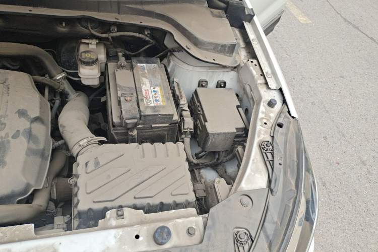 Used BAIC Beijing X5 2018 1.5T Manual Advance Version China V Engine Bay Left
