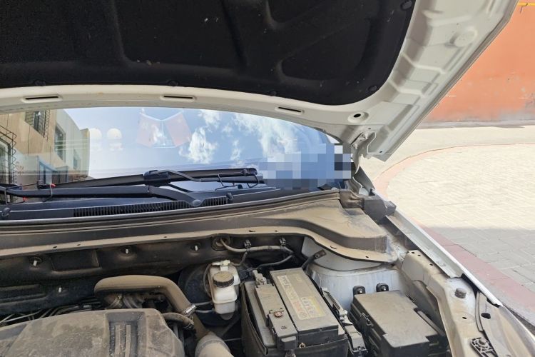 Used BAIC Beijing X5 2018 1.5T Manual Advance Version China V Engine Bay Left