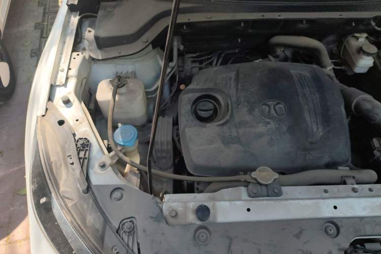 Used BAIC Beijing X5 2018 1.5T Manual Advance Version China V Engine Bay Right