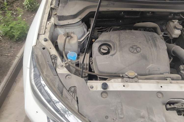 Used BAIC Beijing X5 2018 1.5T Manual Elite Edition National V Engine Bay Right