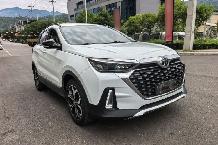 Used BAIC Beijing X5 2018 1.5T CVT Elite Version National V Exterior 2