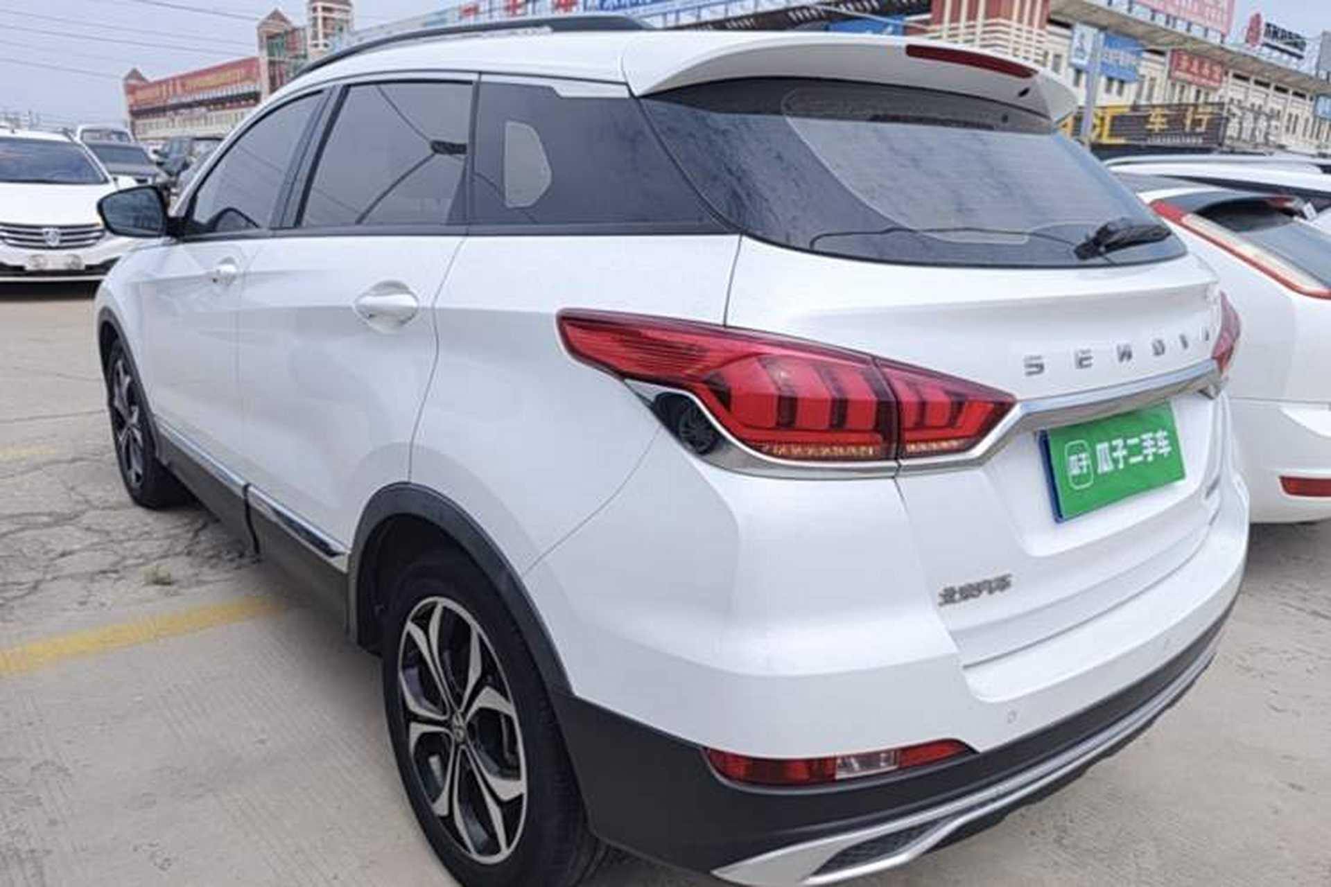 Used BAIC Beijing X5 2018 1.5T CVT Elite Version National V Exterior 2