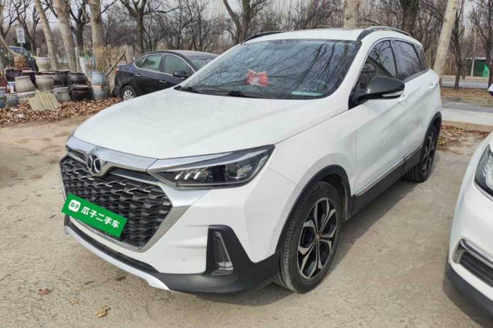 Used BAIC Beijing X5 2018 1.5T CVT New Smart Version China V Emission Standard Front Left 45 Deg