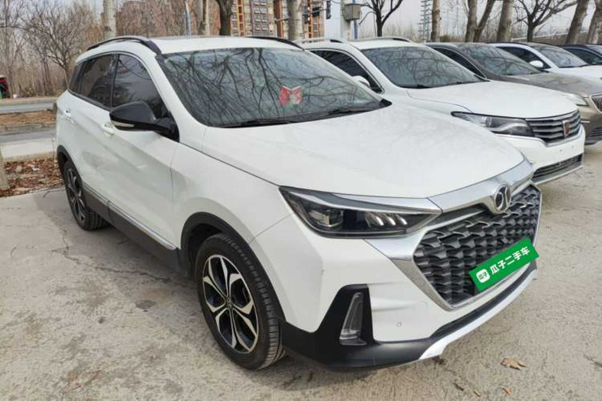 Used BAIC Beijing X5 2018 1.5T CVT New Smart Version China V Emission Standard Front Right 45 Deg