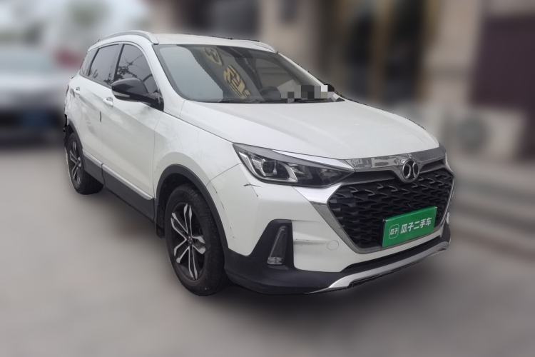Used BAIC Beijing X5 2018 1.5T Manual Advance Version China V Front Right 45 Deg