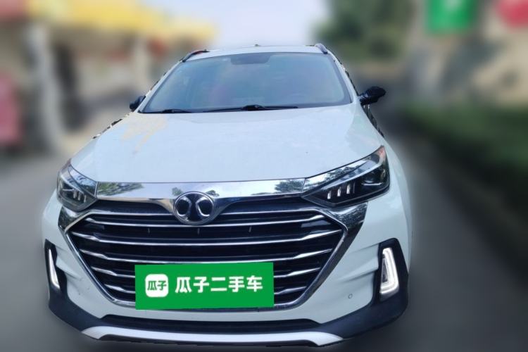 Used BAIC Beijing X5 2018 1.5T CVT New Smart Version China V Emission Standard Front