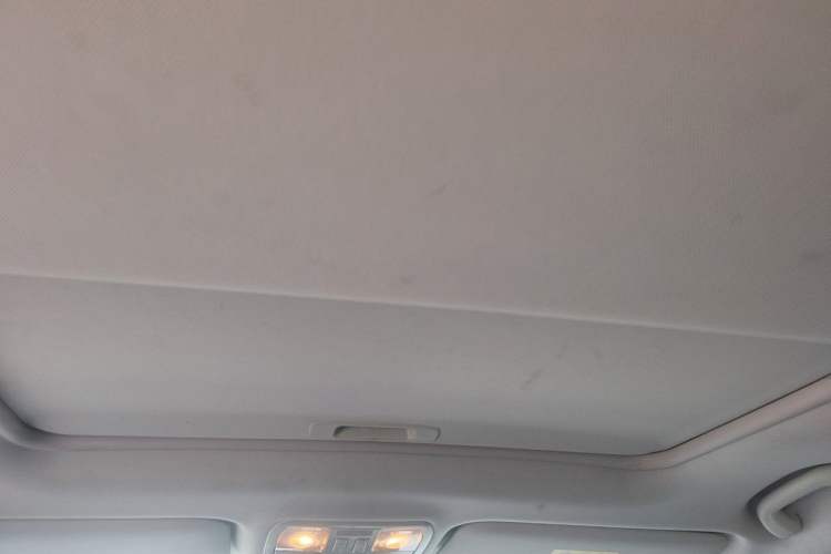 Used BAIC Beijing X5 2018 1.5T Manual Elite Edition National V Headliner