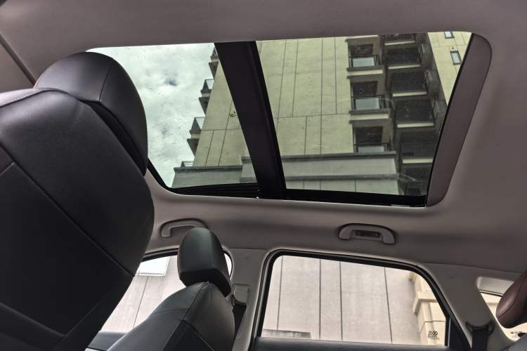 Used BAIC Beijing X5 2018 1.5T CVT Elite Version National V Headliner