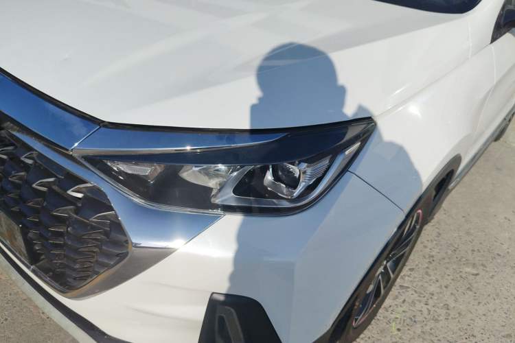 Used BAIC Beijing X5 2018 1.5T Manual Advance Version China V Left Front Headlight