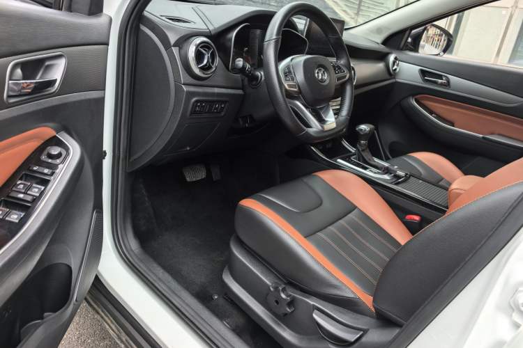 Used BAIC Beijing X5 2018 1.5T CVT Elite Version National V Left Front Seat