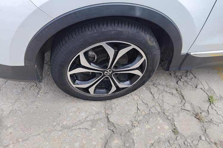 Used BAIC Beijing X5 2018 1.5T CVT Elite Version National V Left Front Wheel Hub