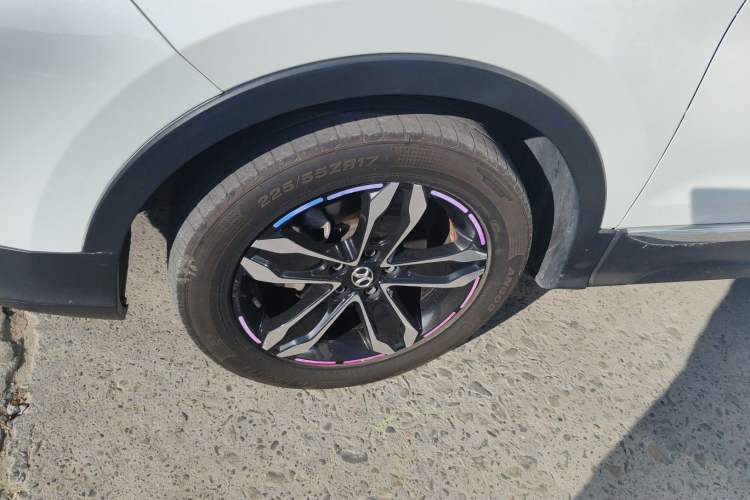 Used BAIC Beijing X5 2018 1.5T Manual Advance Version China V Left Front Wheel Hub