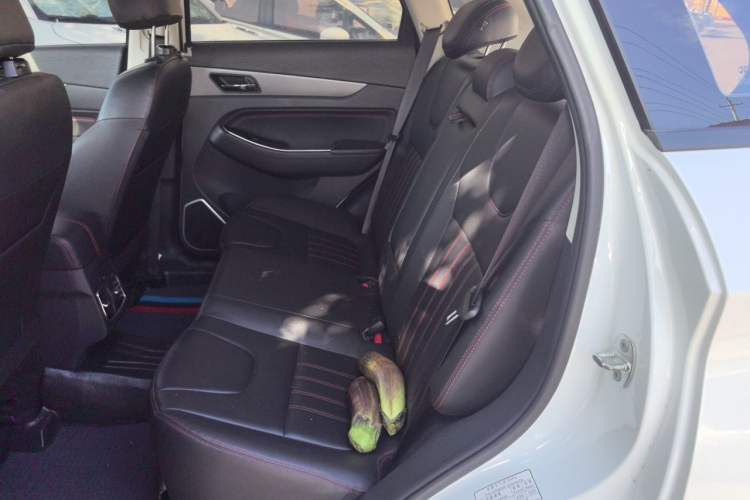 Used BAIC Beijing X5 2018 1.5T CVT Elite Version National V Left Rear Seat