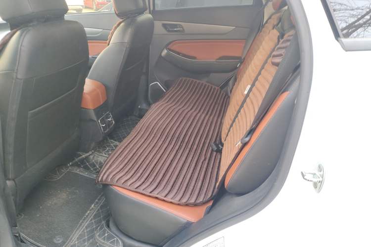 Used BAIC Beijing X5 2018 1.5T CVT New Smart Version China V Emission Standard Left Rear Seat