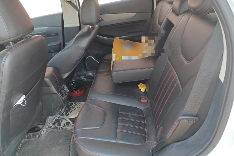 Used BAIC Beijing X5 2018 1.5T CVT Elite Version National V Left Rear Seat