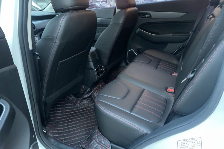 Used BAIC Beijing X5 2018 1.5T CVT Elite Version National V Left Rear Seat