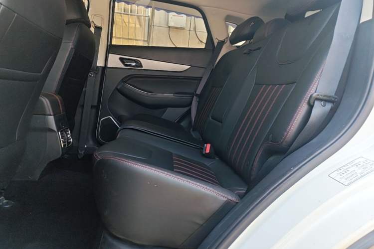 Used BAIC Beijing X5 2018 1.5T CVT Elite Version National V Left Rear Seat