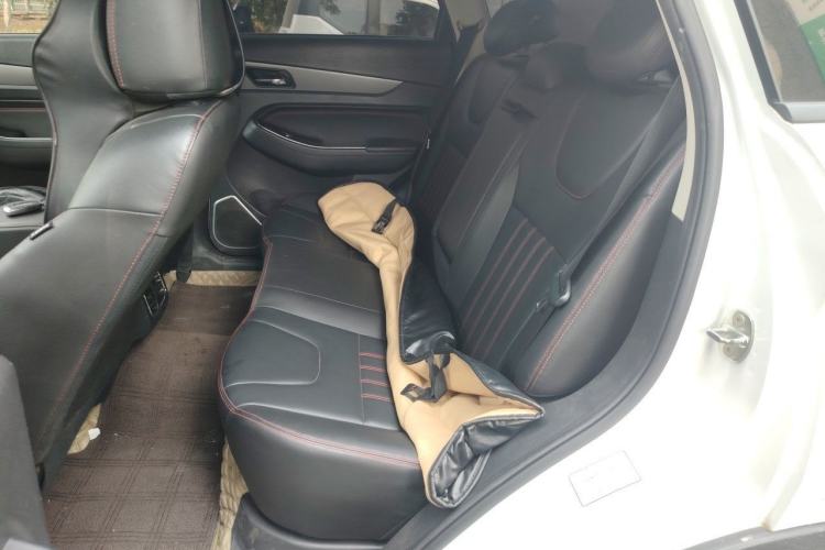Used BAIC Beijing X5 2018 1.5T CVT New Smart Version China V Emission Standard Left Rear Seat