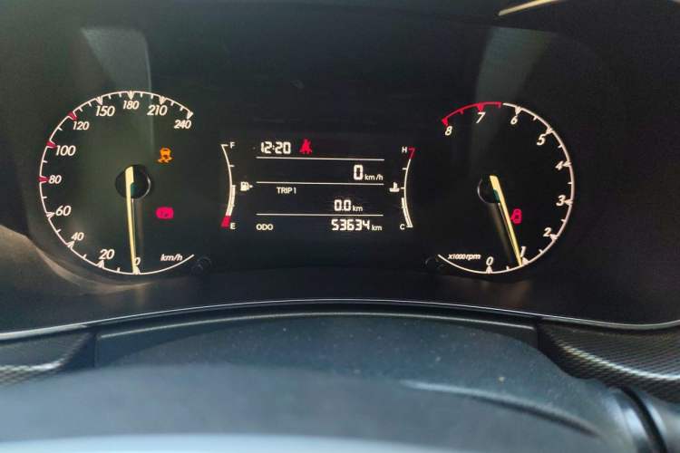 Used BAIC Beijing X5 2018 1.5T Manual Advance Version China V Odometer Close Up