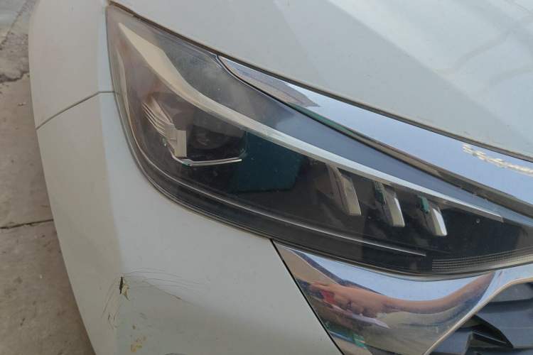 Used BAIC Beijing X5 2018 1.5T CVT Elite Version National V Right Front Headlight