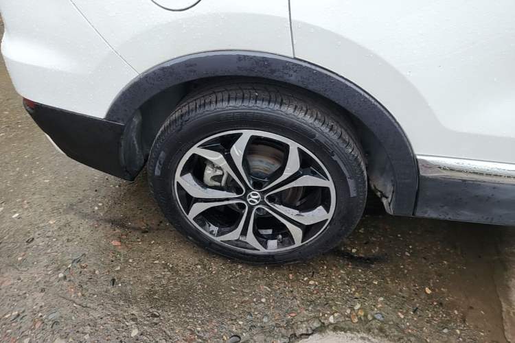 Used BAIC Beijing X5 2018 1.5T CVT Elite Version National V Right Rear Wheel Hub