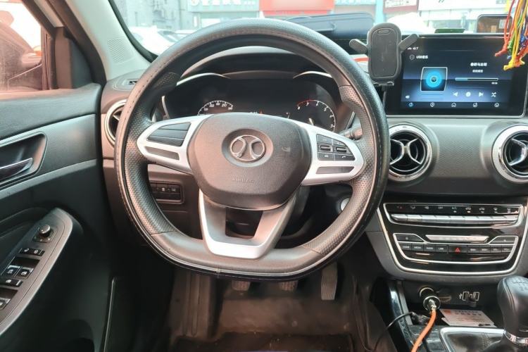 Used BAIC Beijing X5 2018 1.5T Manual Advance Version China V Steering Wheel