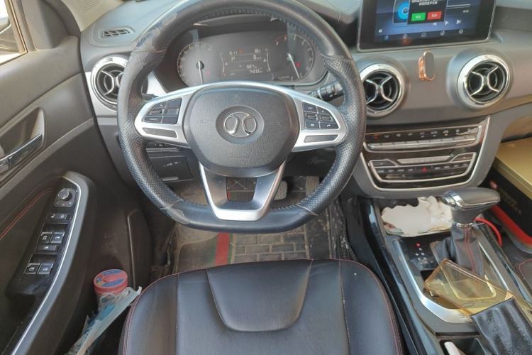 Used BAIC Beijing X5 2018 1.5T CVT Elite Version National V Steering Wheel