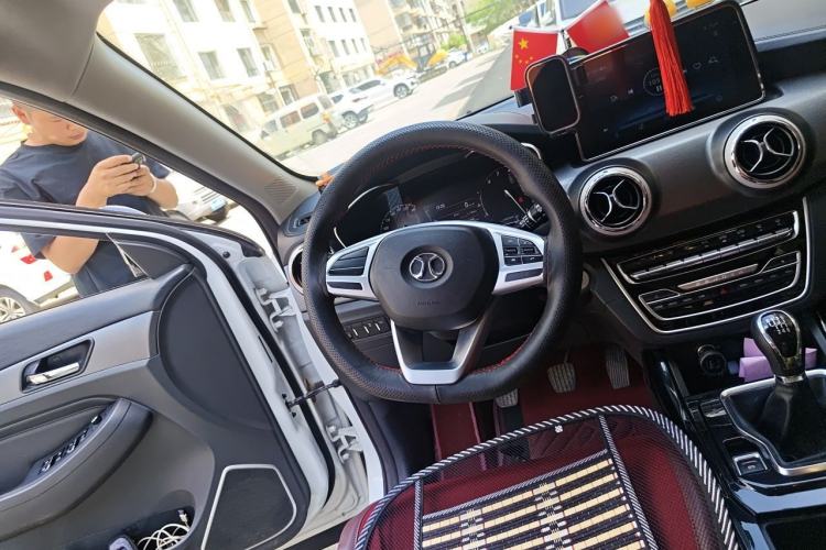 Used BAIC Beijing X5 2018 1.5T Manual Advance Version China V Steering Wheel