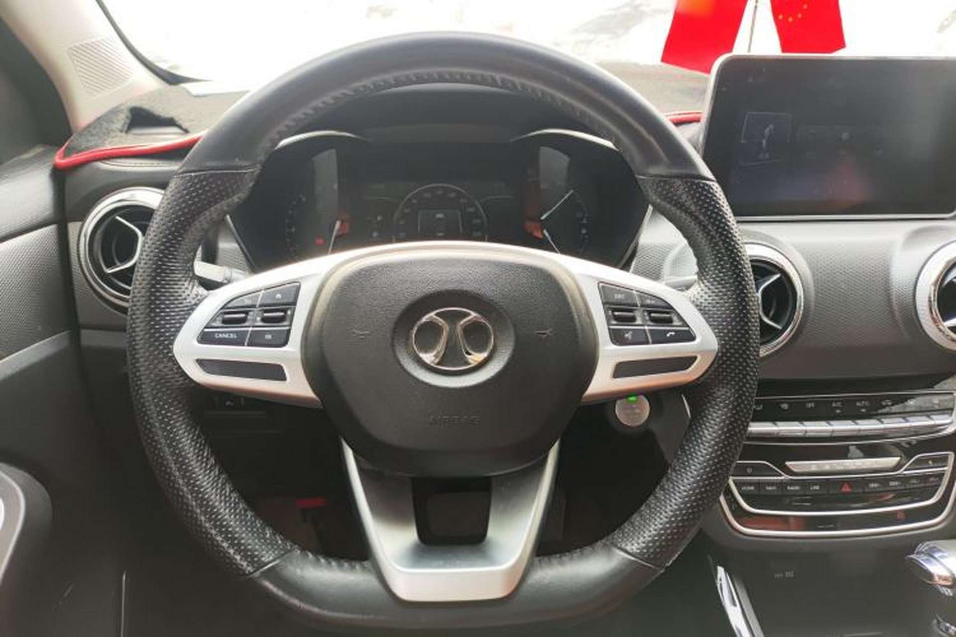 Used BAIC Beijing X5 2018 1.5T CVT New Smart Version China V Emission Standard Steering Wheel