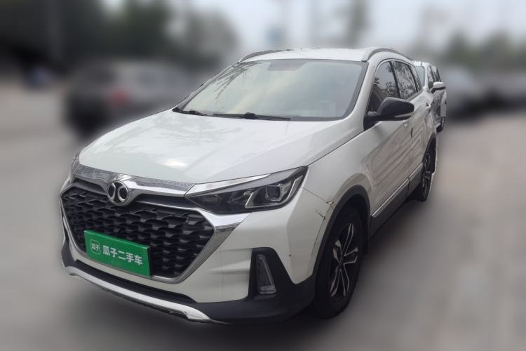 Used BAIC Beijing X5 2018 1.5T Manual Advance Version China V Guazi used car, China used car export, Used car for sale, Used  cars, Cheapest cars for sale