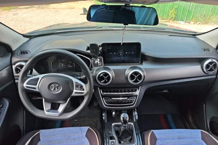 Used BAIC Beijing X5 2019 1.5T Manual Advance Edition China VI Center Console