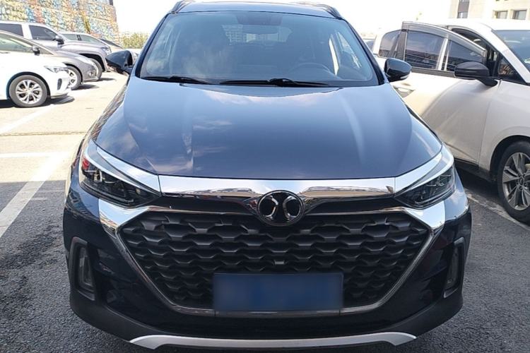 Used BAIC Beijing X5 2019 1.5T CVT New Smart Version China VI Emission Standard Front