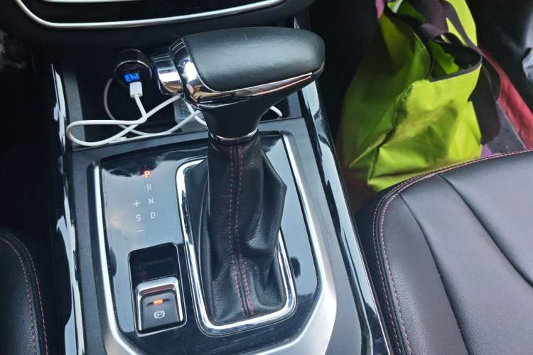 Used BAIC Beijing X5 2019 1.5T CVT New Smart Version China VI Emission Standard Gear Lever